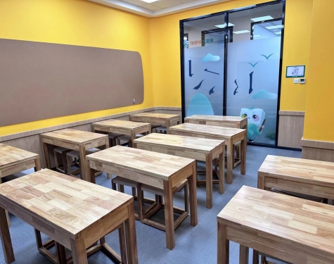 新東方學(xué)校多媒體講臺(tái)書(shū)法桌